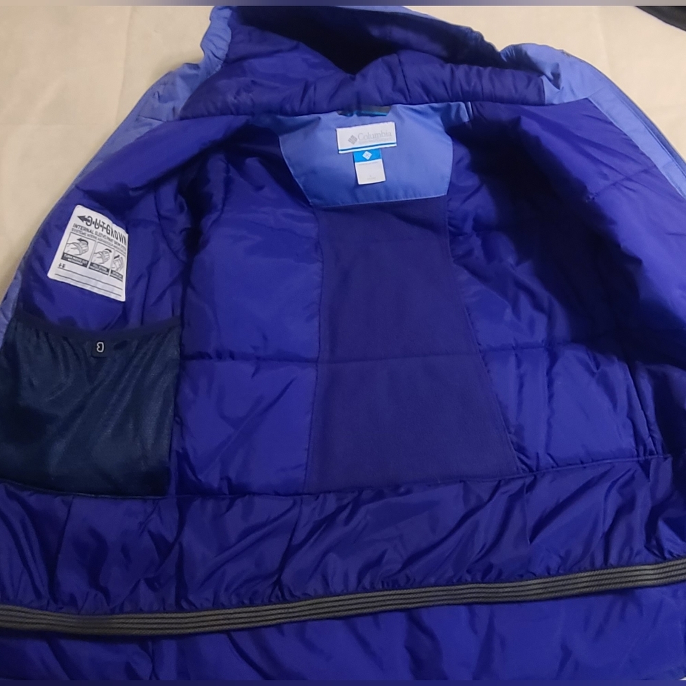 Columbia Girls' Crash Out Snow Jacket in light & dark purple, size Large - Picture 8 of 14